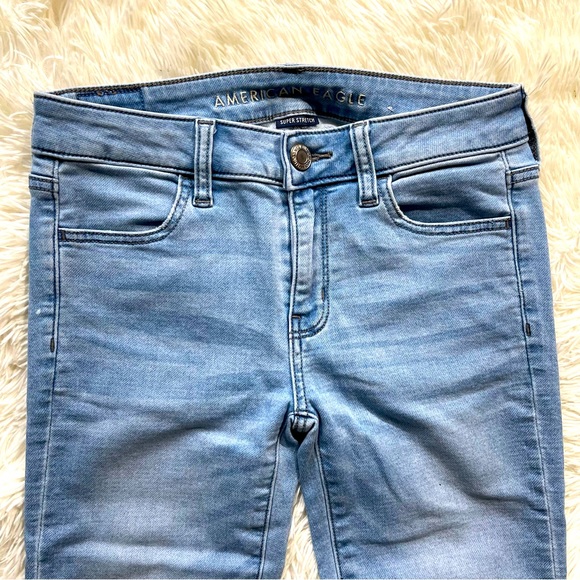 American Eagle Light Wash Jeggings, Super Stretch, Size: 2, GUC! - Picture 4 of 11